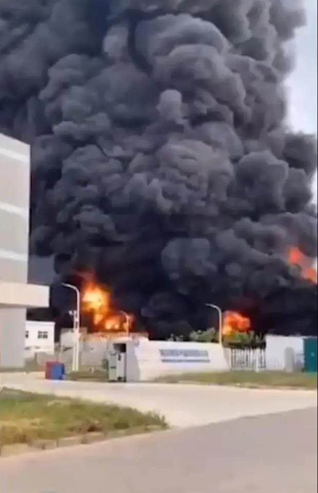 痛定思痛 化工厂大爆炸事故的警示与反思